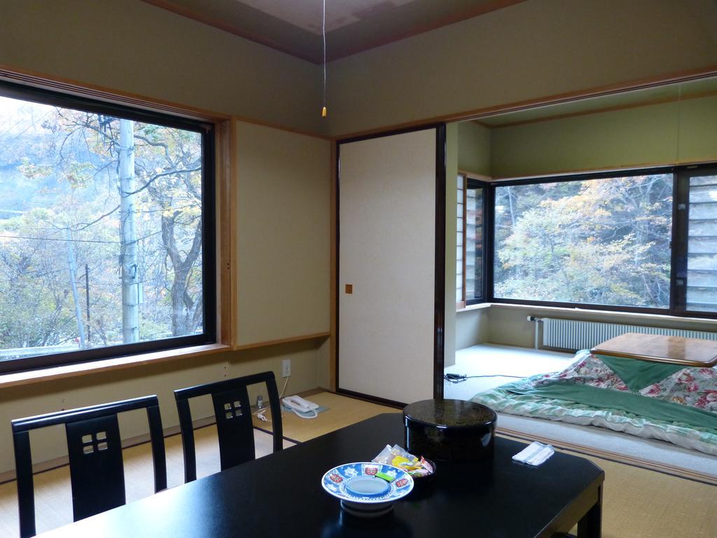 Hamaya Ryokan Nakanojo Zewnętrze zdjęcie